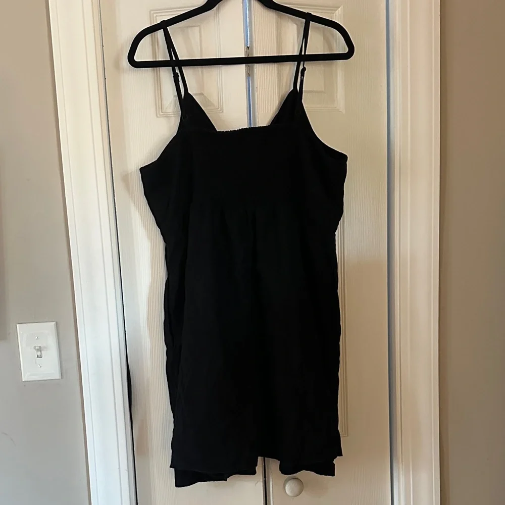 Old Navy Black Mini Dress - Picture 4 of 5
